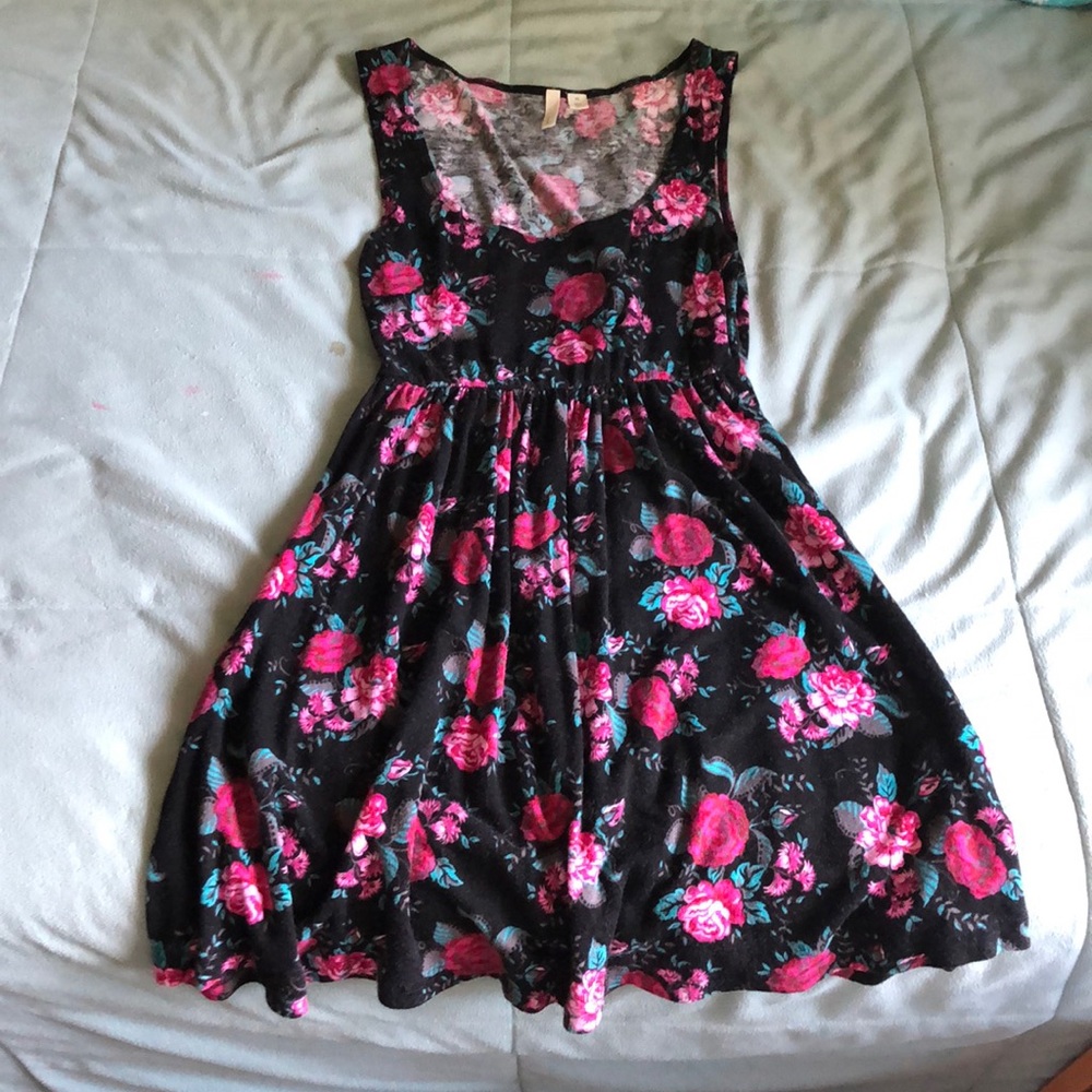 Lrenchi rose dress🌹